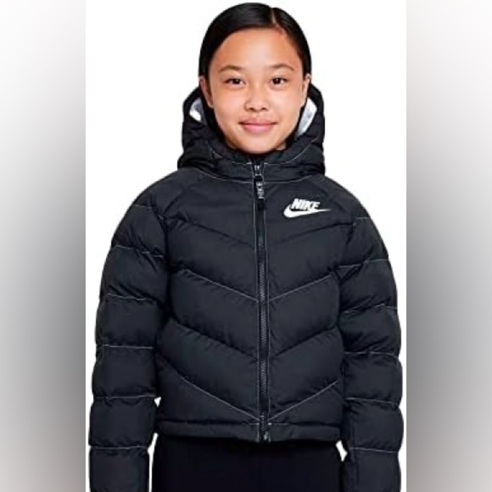 Nike Kids Girl's Synthetic Fill Hooded Jacket (Little/Big Kids) Black/White, XS